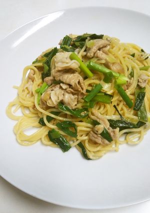 豚こま肉と青ネギで♡簡単オイル系パスタ-レシピのメイン写真