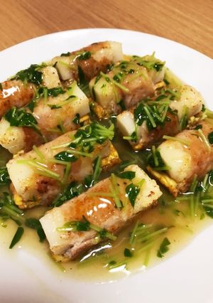 腸まで届く卵と餅の豚肉巻き豆苗あんかけ-レシピのメイン写真