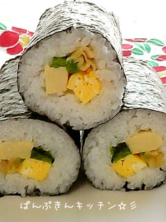 手軽な太巻き♪恵方巻にも-レシピのメイン写真