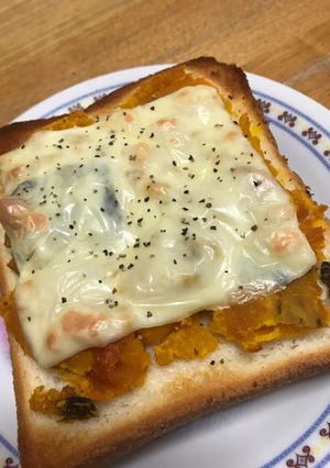 かぼちゃの煮物リメイク☆かぼチートースト-レシピのメイン写真