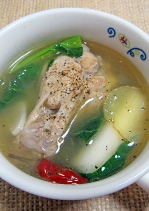 ねぎと鶏手羽元の緑茶スープ煮-レシピのメイン写真