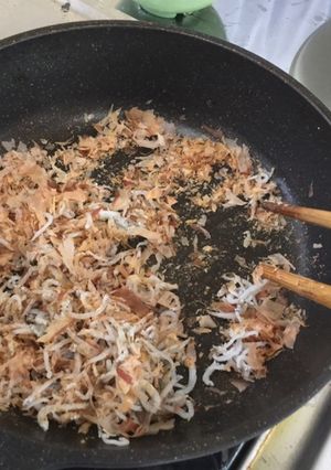 【最後の一滴】しらすと鰹節の魚醤ふりかけ-レシピのメイン写真