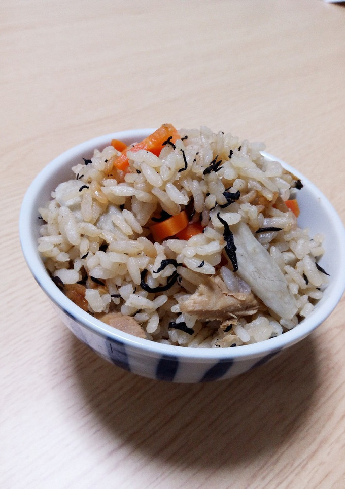 ☆栄養◎ひじきとごぼうの炊き込みご飯☆-レシピのメイン写真
