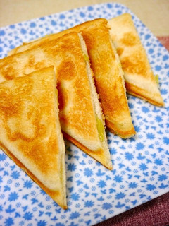 お節リメイク!ホットサンド☆栗きんとん-レシピのメイン写真