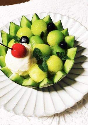まるごとメロンのフルーツポンチ-レシピのメイン写真