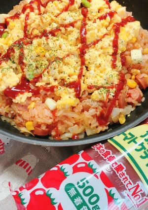 フライパンのまま食卓に♪ズボラオムライス-レシピのメイン写真