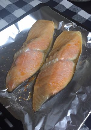 作り置き☆ゴマ油でみりん漬け塩鮭-レシピのメイン写真