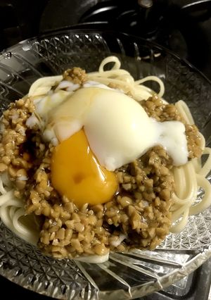 おでんの残り汁で！納豆温玉うどん-レシピのメイン写真
