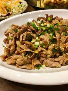 簡単!豚こま焼いて生姜醤油を混ぜるだけ!-レシピのメイン写真