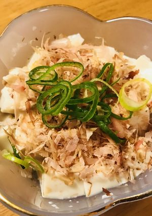 シンプル前菜●冷や奴＆おかかの付け出し風-レシピのメイン写真