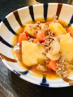 しみしみ肉じゃが☆合挽き肉で☆-レシピのメイン写真