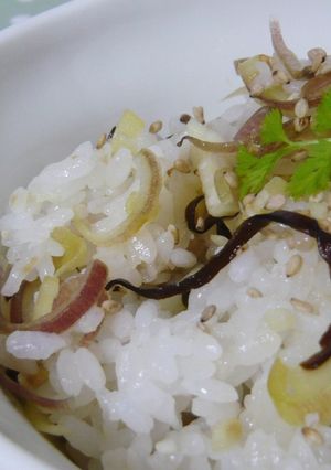 みょうがと塩こんぶの混ぜごはん-レシピのメイン写真