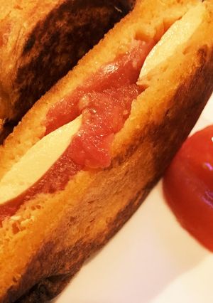 トマトチーズパニーニ 食パンホットサンド-レシピのメイン写真