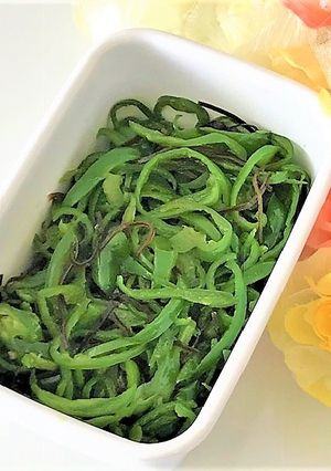お弁当の常備菜♡ピーマンの塩昆布炒め-レシピのメイン写真