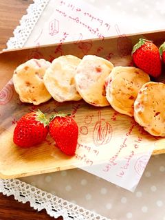 離乳食後期~☆いちごヨーグルトパンケーキ-レシピのメイン写真