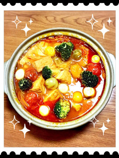 おもてなしにも栄養満点!簡単トマト鍋-レシピのメイン写真