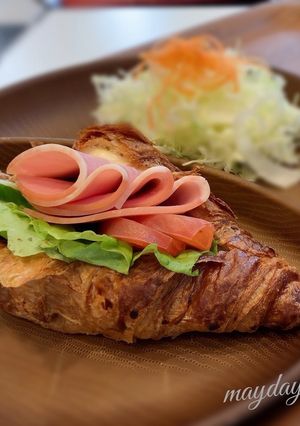 クロワッサンハムサンド(cafe)-レシピのメイン写真