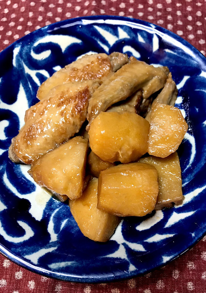 里芋と手羽先の煮込み-レシピのメイン写真