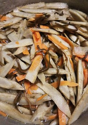 塩こんぶでキンピラ風☆炒め煮-レシピのメイン写真