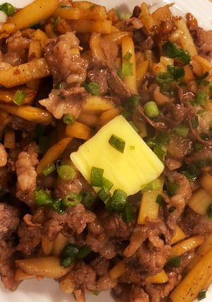 10分完成！牛肉とじゃがいものガリバタ炒-レシピのメイン写真