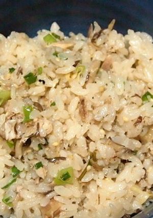 サバ缶の炊き込みご飯-レシピのメイン写真