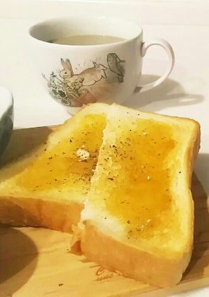 蜂蜜黒胡椒トースト-レシピのメイン写真