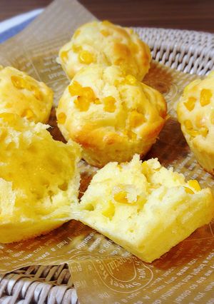 朝食に簡単♬ふわふわコーンチーズマフィン-レシピのメイン写真