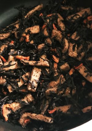 【冷凍・自解可】ひじきと揚げと人参の煮物-レシピのメイン写真