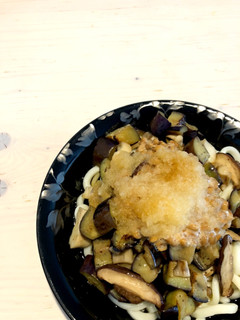 ⁑ナスとキノコ入りおろし納豆うどん⁑-レシピのメイン写真