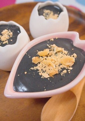 濃厚！黒ごまプリン-レシピのメイン写真