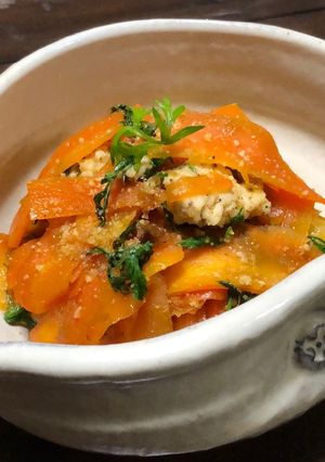 葉付きにんじんのピーナツオイル炒め煮-レシピのメイン写真