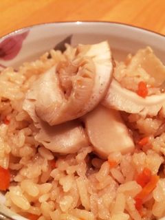 秋の香り!松茸ご飯 ウィスラーより-レシピのメイン写真