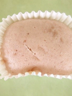 いちご蒸しパン-レシピのメイン写真