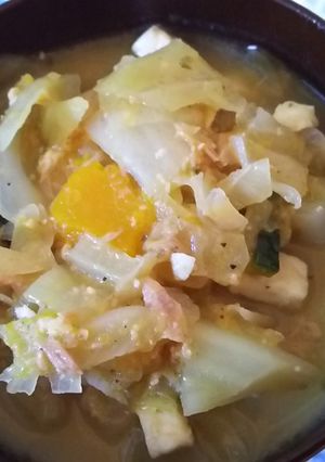 ツナ缶キャベツのオレガノ味噌汁-レシピのメイン写真