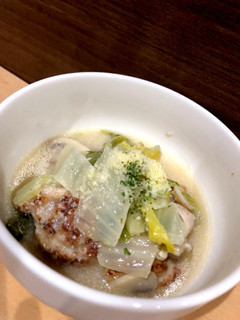 鶏モモと白菜のスープ煮(牛乳使用)-レシピのメイン写真