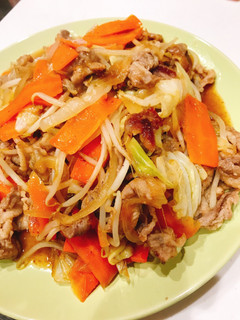 超簡単!大人も子供もおかわりの肉野菜炒め-レシピのメイン写真