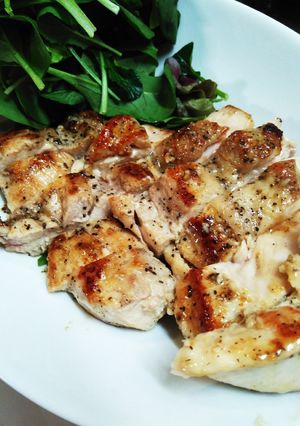 簡単！鶏むね肉のガーリック焼き-レシピのメイン写真