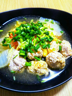 鶏豚肉の団子と野菜たっぷりスープ-レシピのメイン写真