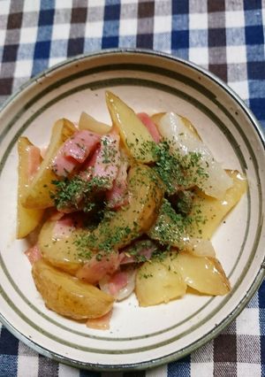 ベーコンとジャガイモなどのバター醤油炒め-レシピのメイン写真