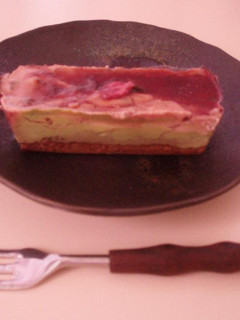 桜と抹茶 2層のベークドチーズケーキ-レシピのメイン写真