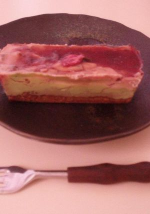 桜と抹茶　2層のベークドチーズケーキ-レシピのメイン写真