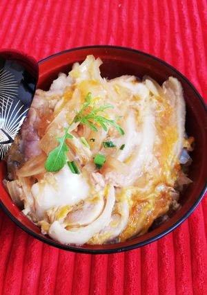 ★ゆで鶏胸肉de柔らかボリューミー親子丼-レシピのメイン写真