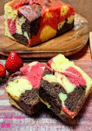 チョコと苺の３色マーブルパウンドケーキ-レシピのメイン写真