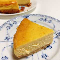 しっとり濃厚ベイクドチーズケーキ-レシピのメイン写真