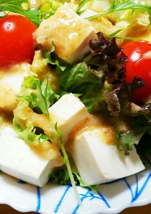 山芋ごまドレッシングで豆腐サラダ♪-レシピのメイン写真