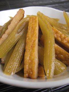 うまいよ~♪フキとサツマ揚げ☆煮物-レシピのメイン写真