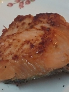 生サーモンの柚子だれ漬け焼き-レシピのメイン写真