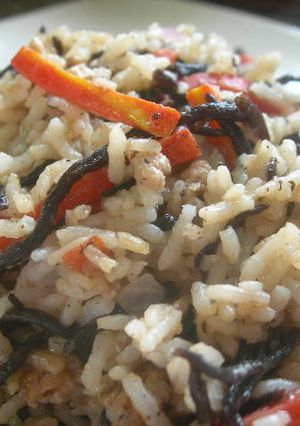ひじきと鶏肉の海鮮風味炒飯-レシピのメイン写真