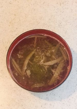 じゅんさいととろろ昆布のお吸い物-レシピのメイン写真