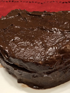 甘すぎロールケーキをチョコケーキに♪-レシピのメイン写真